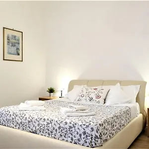 wine-apartments-florence-morellino.it-tuscanyhotel.com/